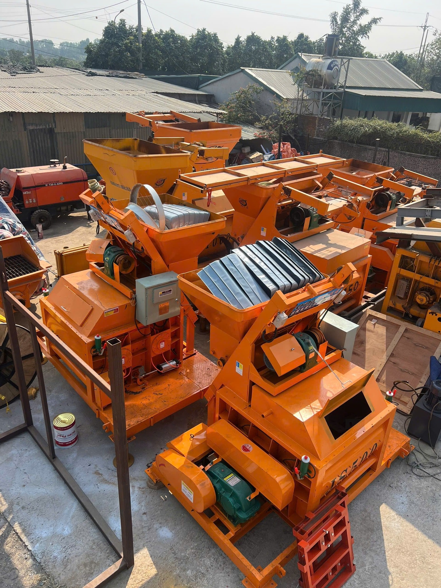 Cối trộn bê tông js1000